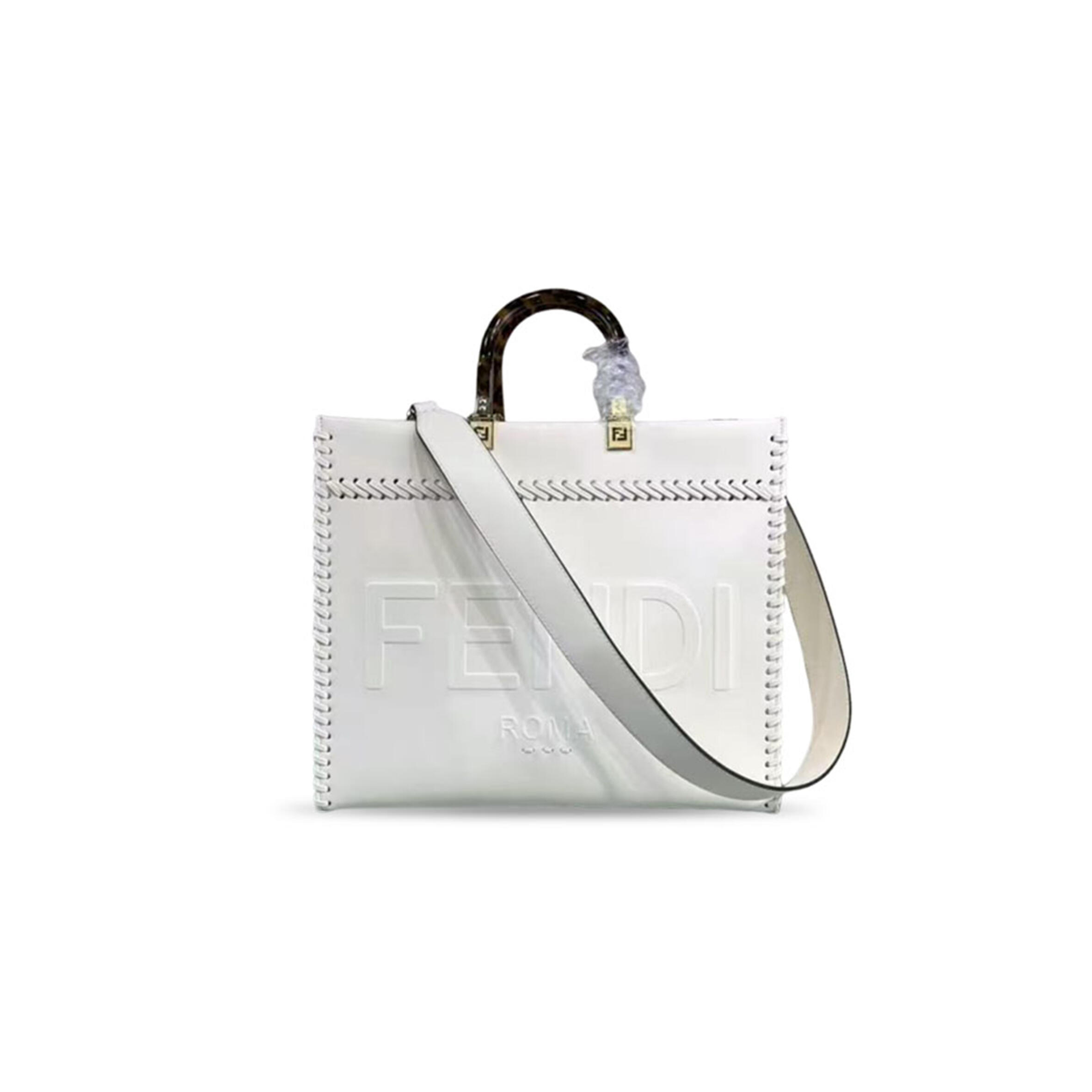 F**di sunshine small 8bh394 (25.5*23*12cm)